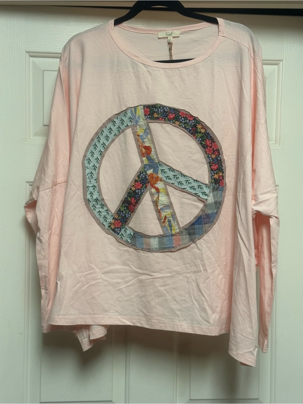 EASELight Pink Peace Sign Patchwork Long Sleeve Top LARGE New w/Tag